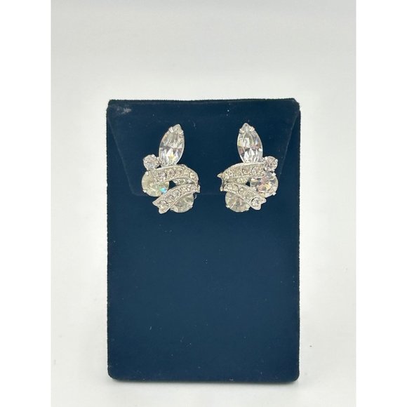 Signed WEISS Clip On Rhinestones Earrings Clear Glass Stones Costume Jewelry - Picture 3 of 6